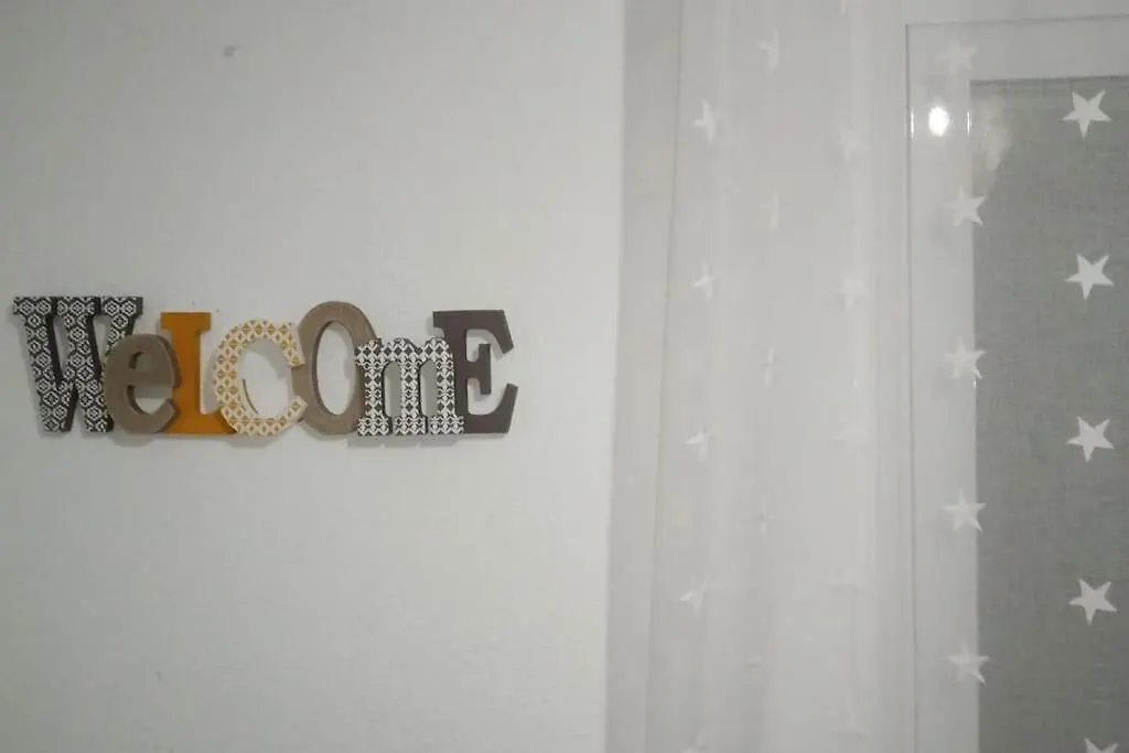 Apartman Bajo Con Porche En Primera Linea En Vera, Almeria